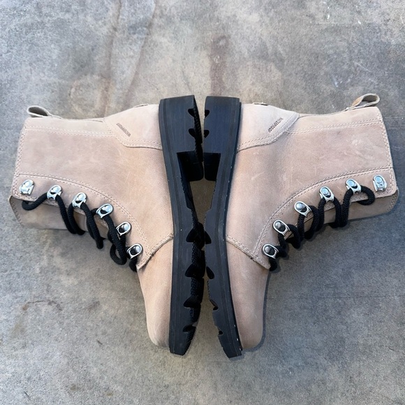 Sorel Women's Lennox Lace Waterproof Boot - Omega Taupe / Black Size 6 - Picture 5 of 9